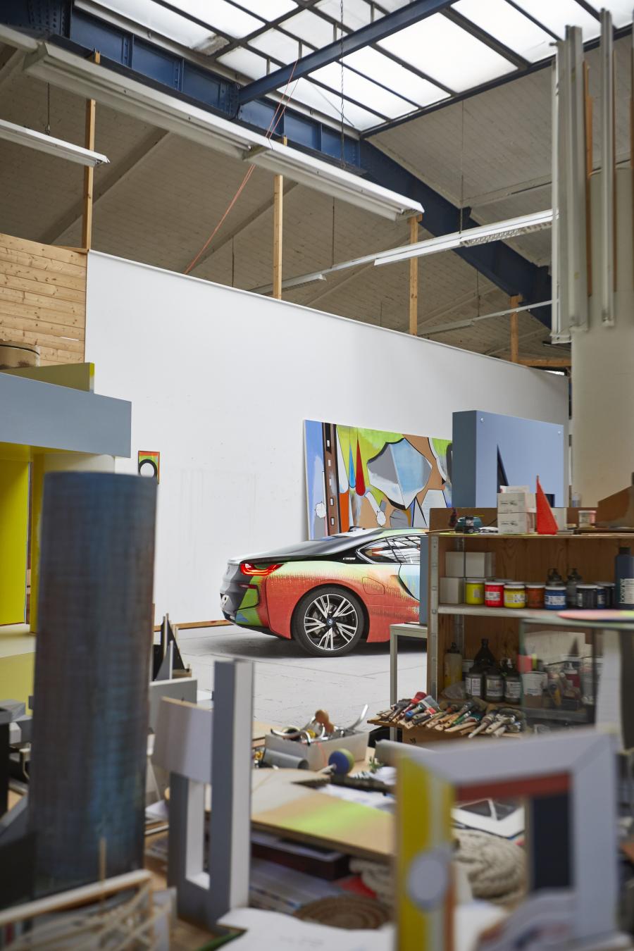 BMW i8 Art Car by Thomas Scheibitz (I15) 2019 года  (фото 12 из 17)